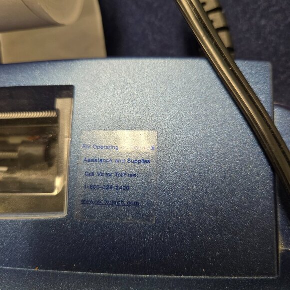 Victor 1225-3A Adding Machine with Rolls! - Picture 6 of 9